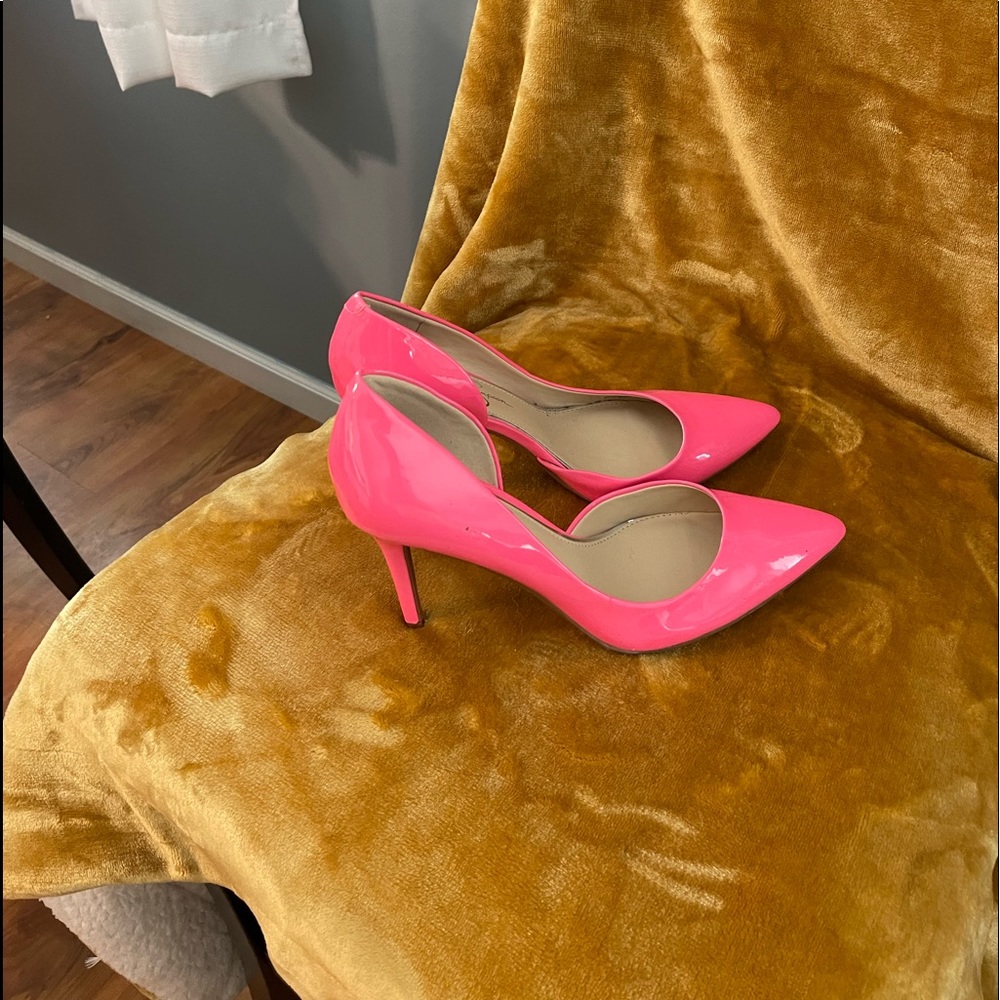 Jessica Simpson PINK Patent Leather heels. Never worn.  Size 8 1/2